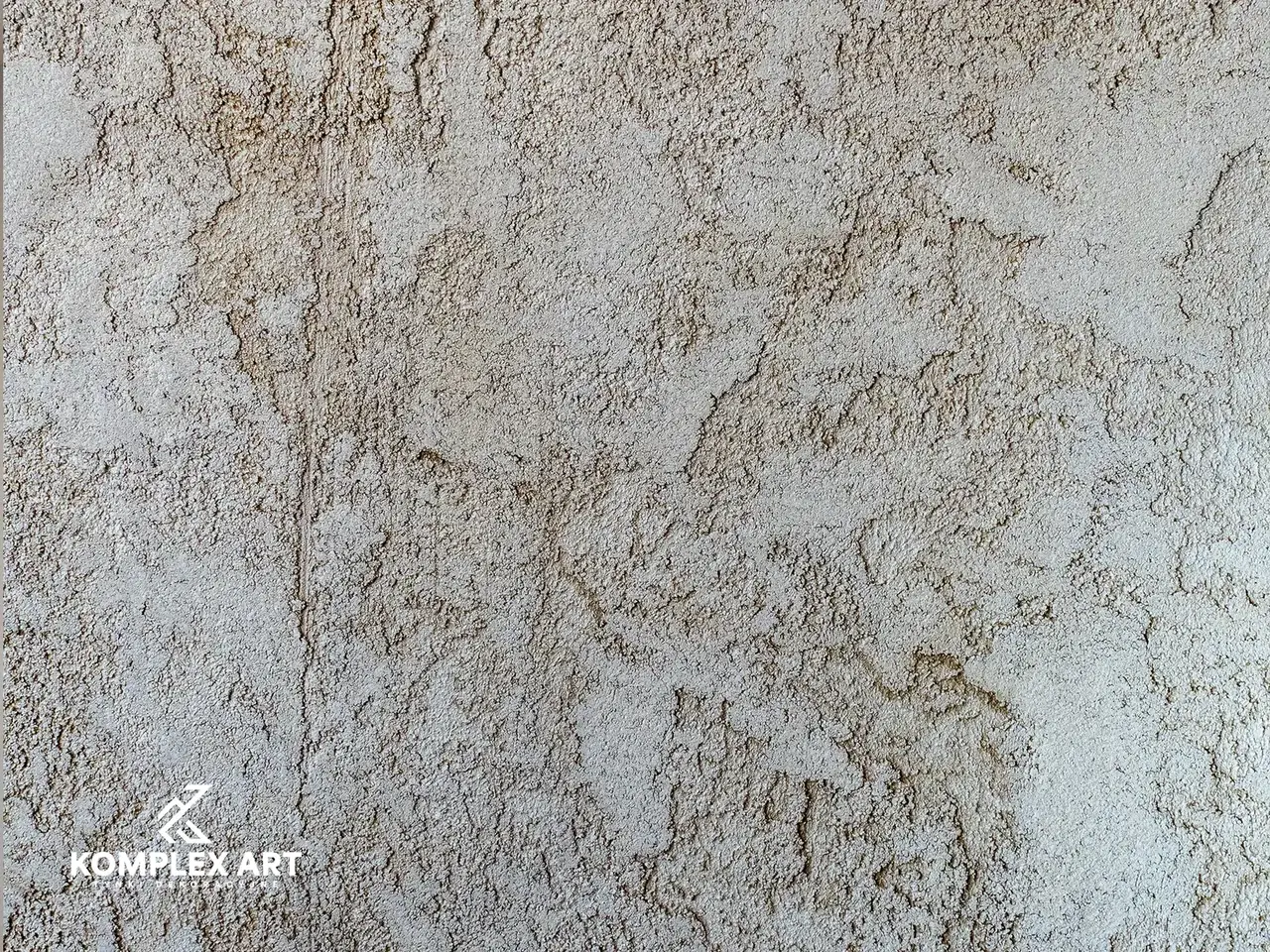 Beton architektoniczny na ścianie wnętrza, realizacja Komplex Art
